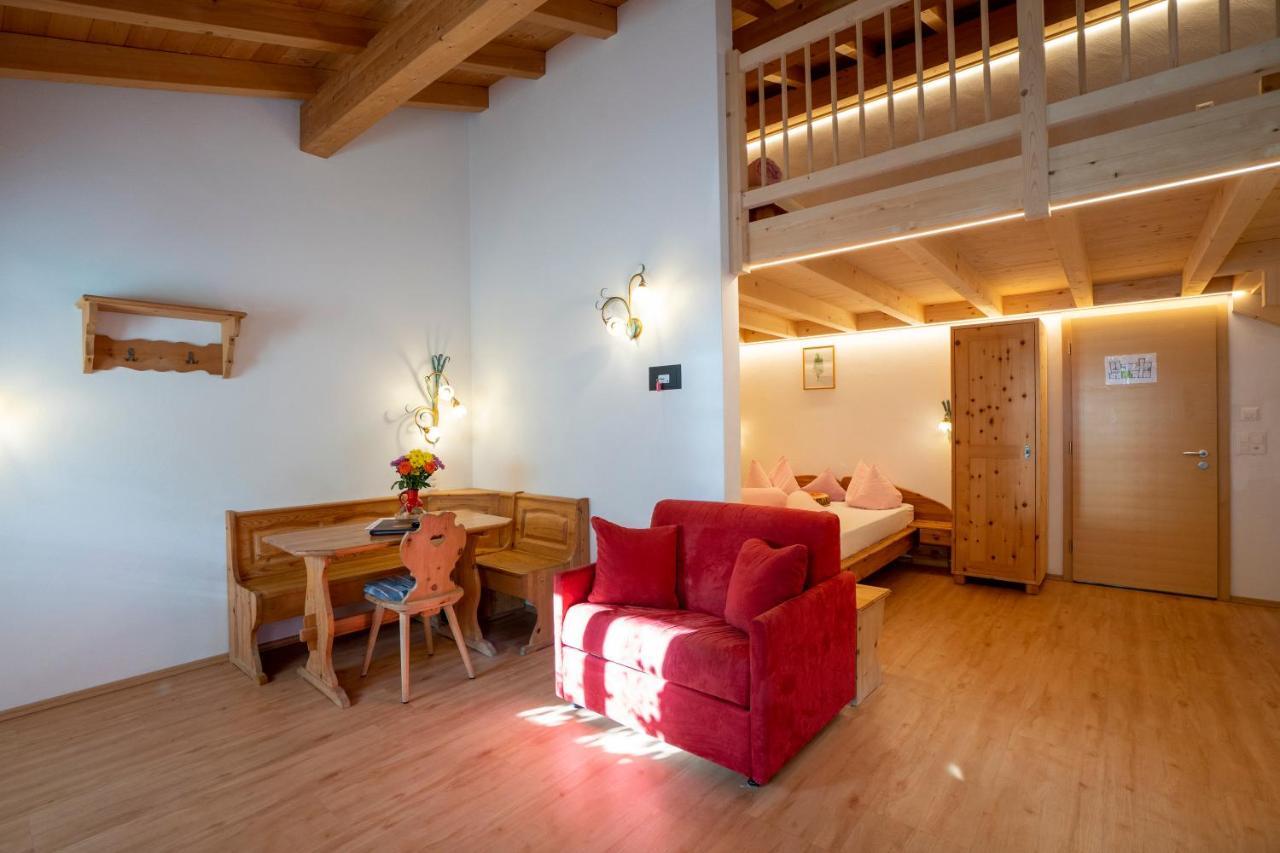 Crusch Alba Studio Sta Maria Santa Maria Val Muestair Exterior foto