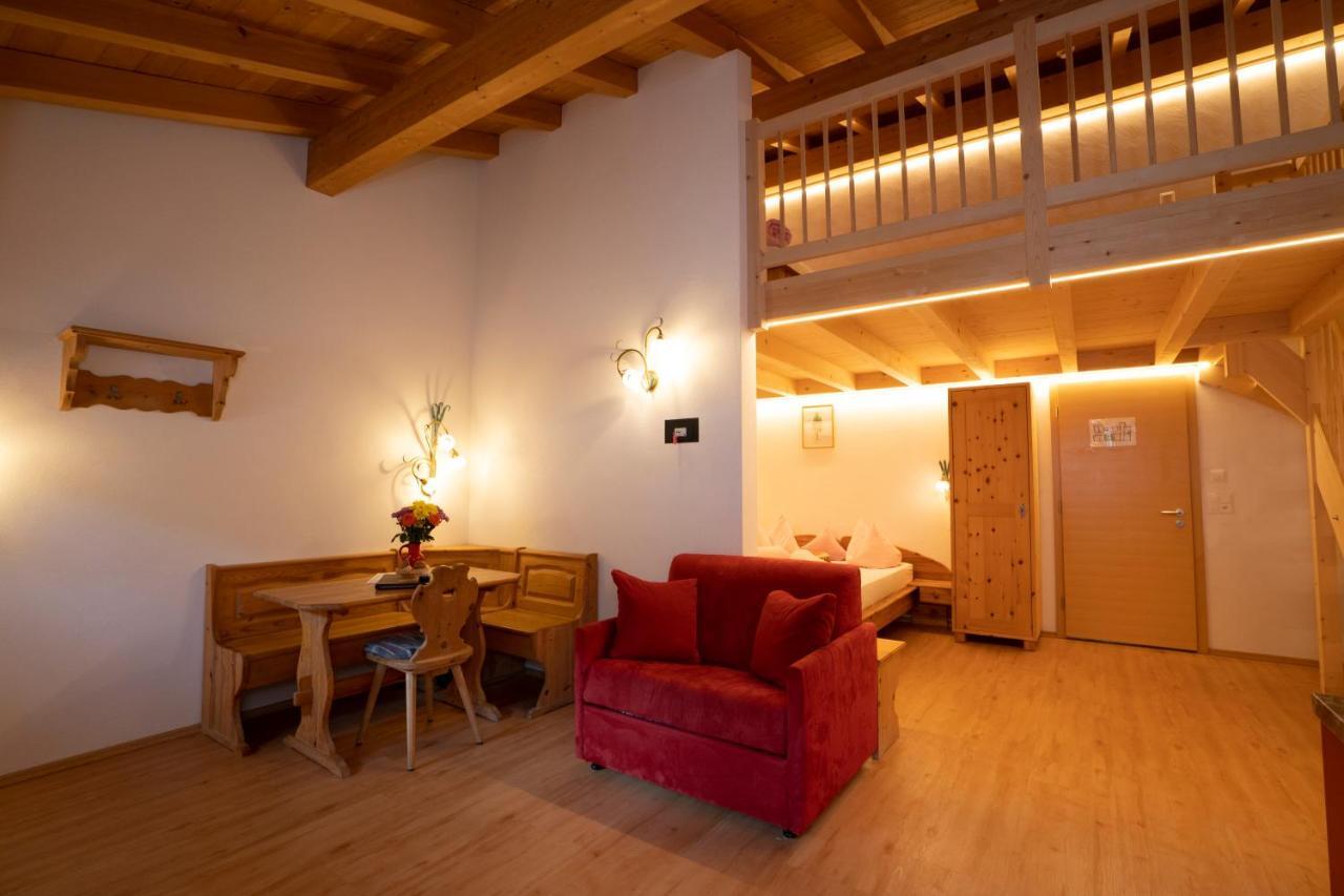 Crusch Alba Studio Sta Maria Santa Maria Val Muestair Exterior foto